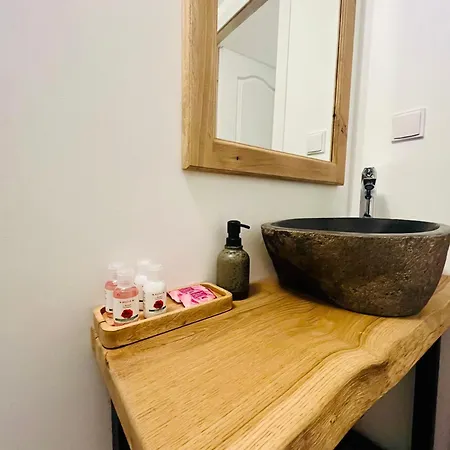 Πανσιόν Skyler Vintage 3*