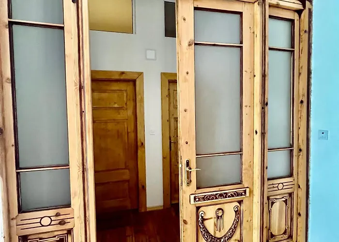 Skyler Vintage Plovdiv