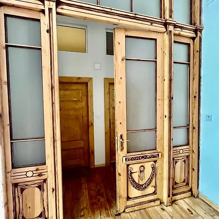 Skyler Vintage Plovdiv